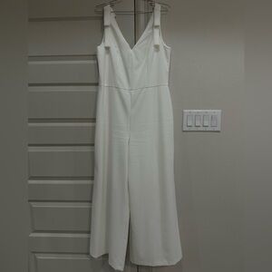 Maggy London Jumpsuit Classic Cream White Size 10 EUC
